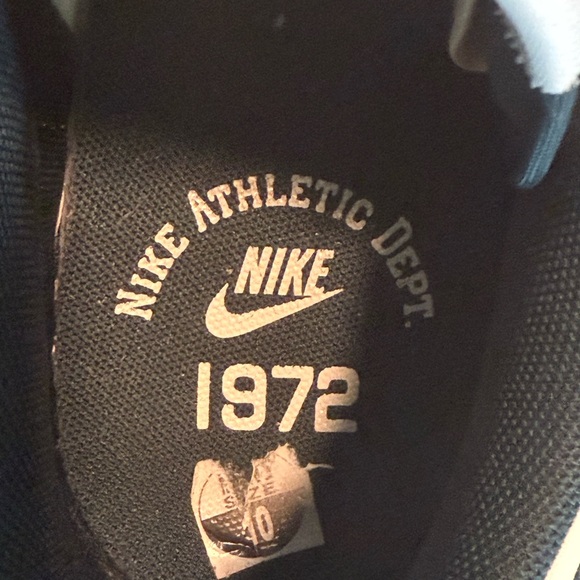 Men’s Nike, size 10 - Picture 3 of 3